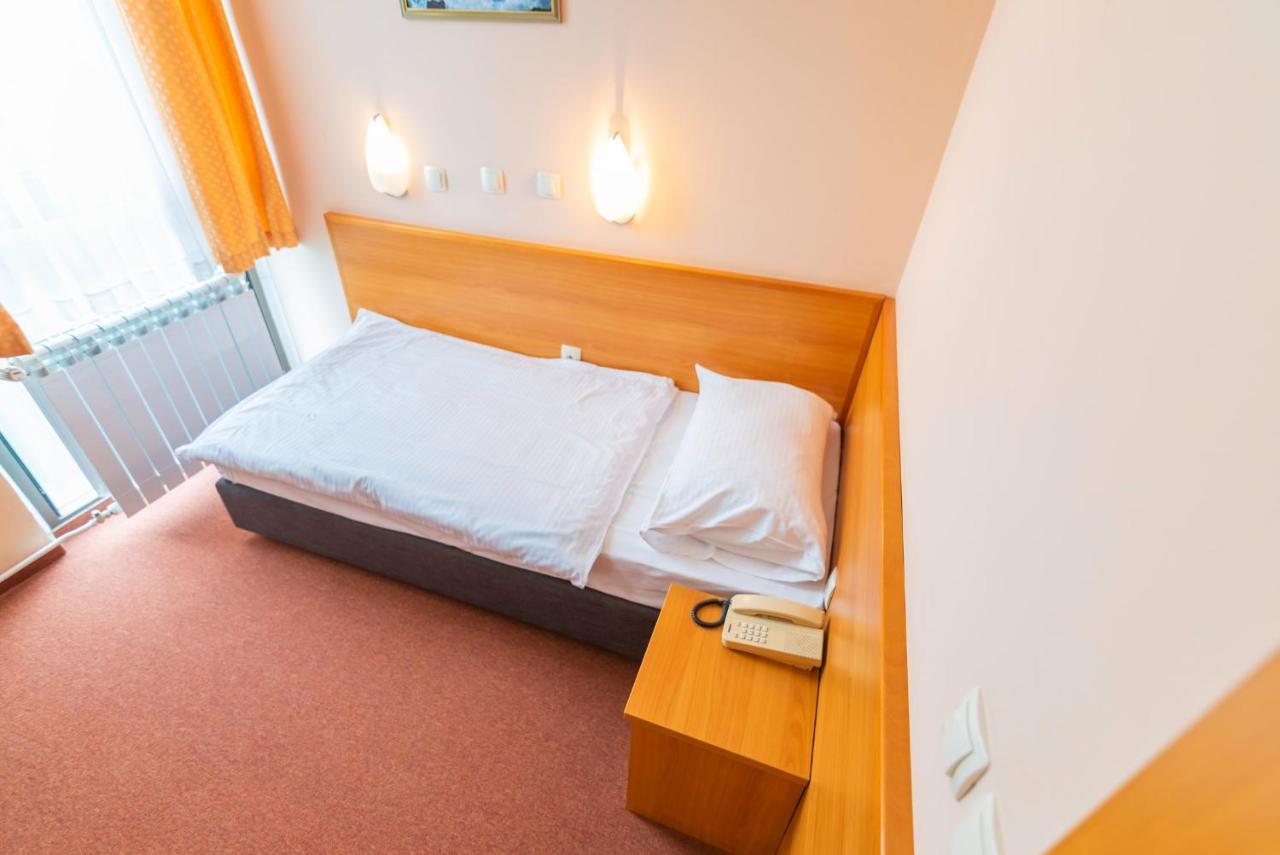 Hotel Park Čakovec Dış mekan fotoğraf