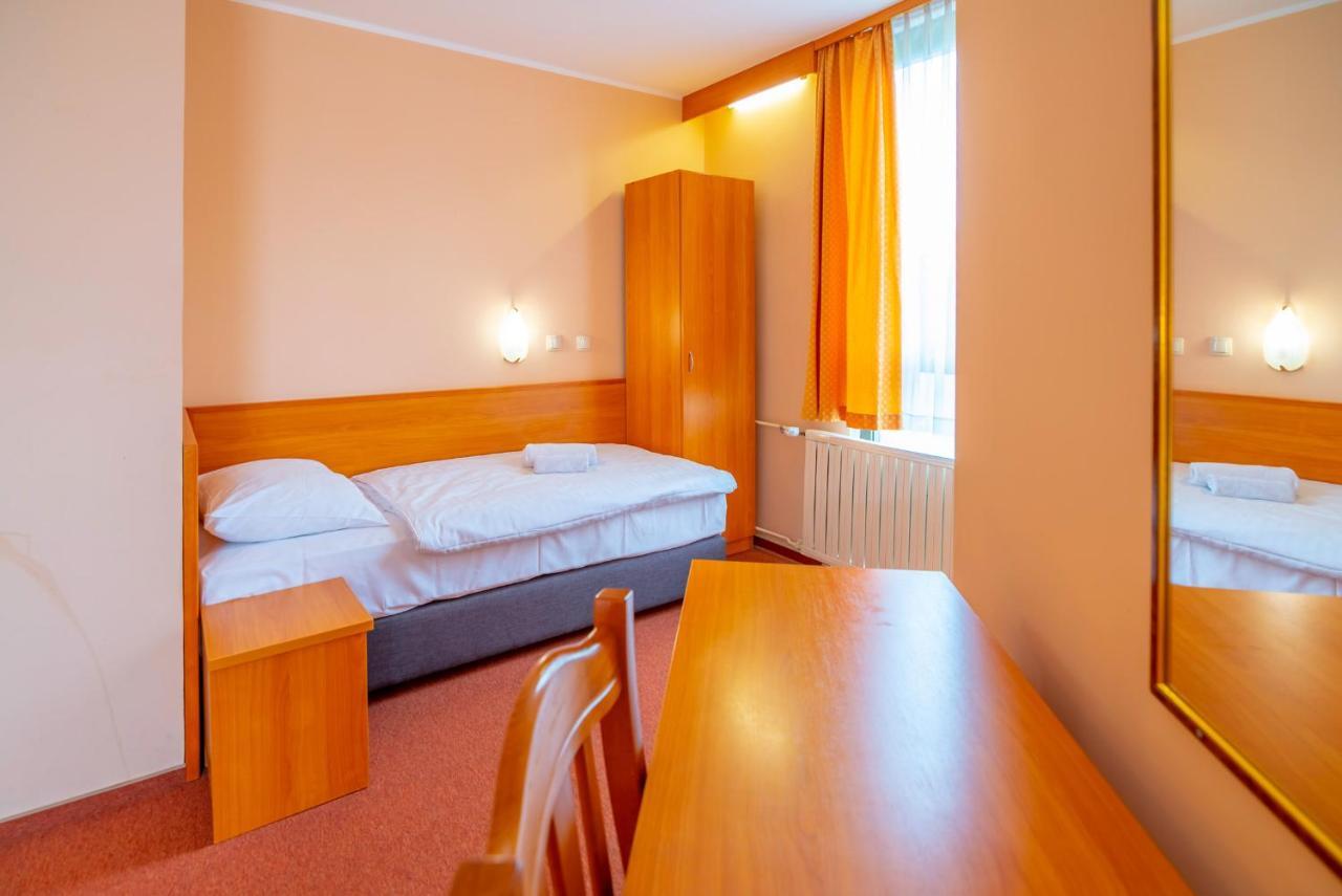 Hotel Park Čakovec Dış mekan fotoğraf