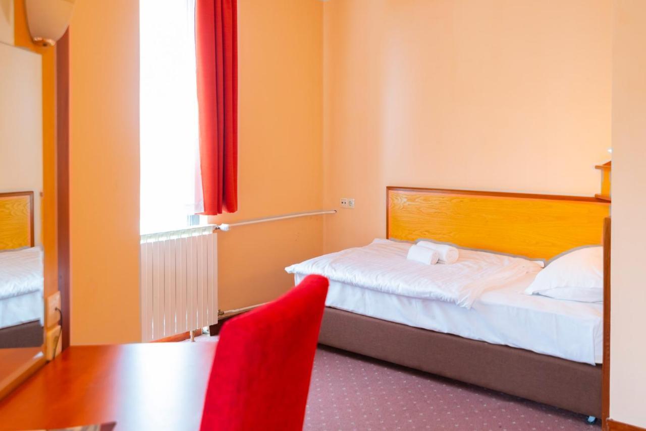 Hotel Park Čakovec Dış mekan fotoğraf