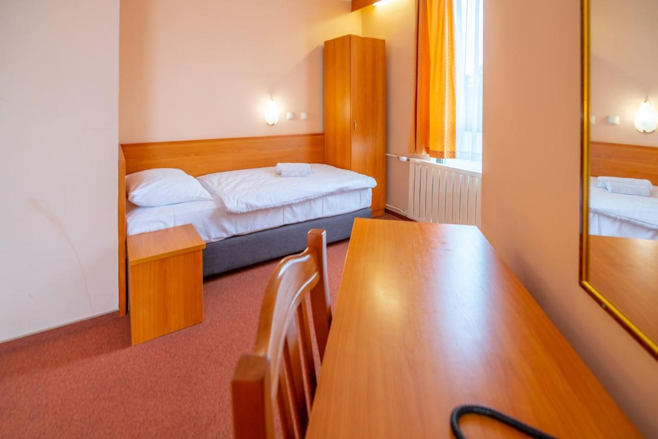 Hotel Park Čakovec Dış mekan fotoğraf