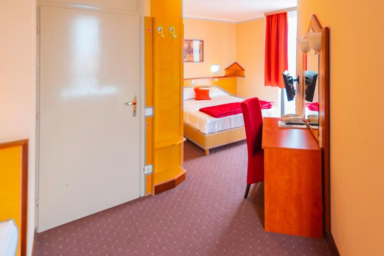 Hotel Park Čakovec Dış mekan fotoğraf