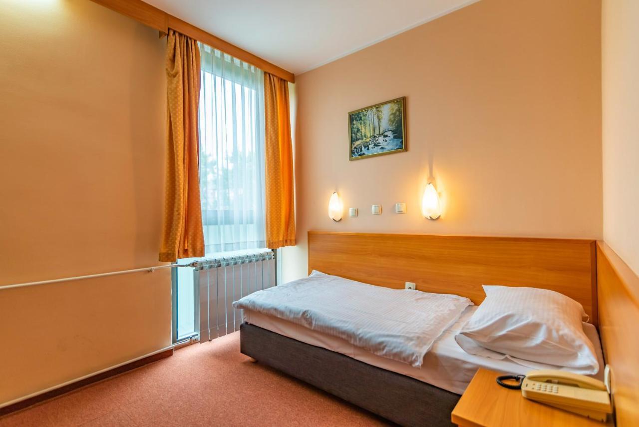 Hotel Park Čakovec Dış mekan fotoğraf
