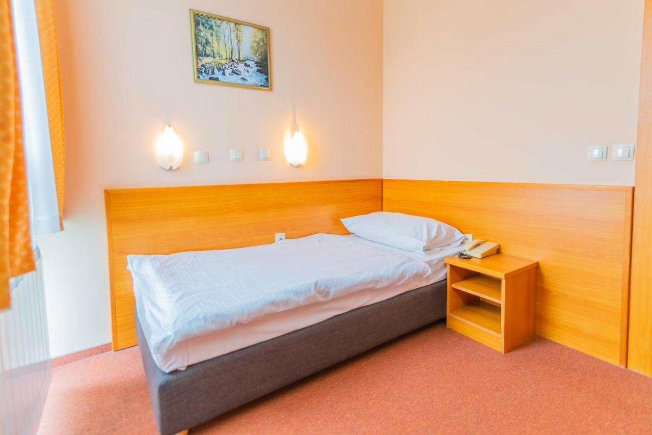 Hotel Park Čakovec Dış mekan fotoğraf